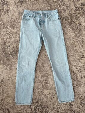Levi’s 501 Original Fit Jeans | Light Wash | Button Fly | 28x30 | 100% Cotton
